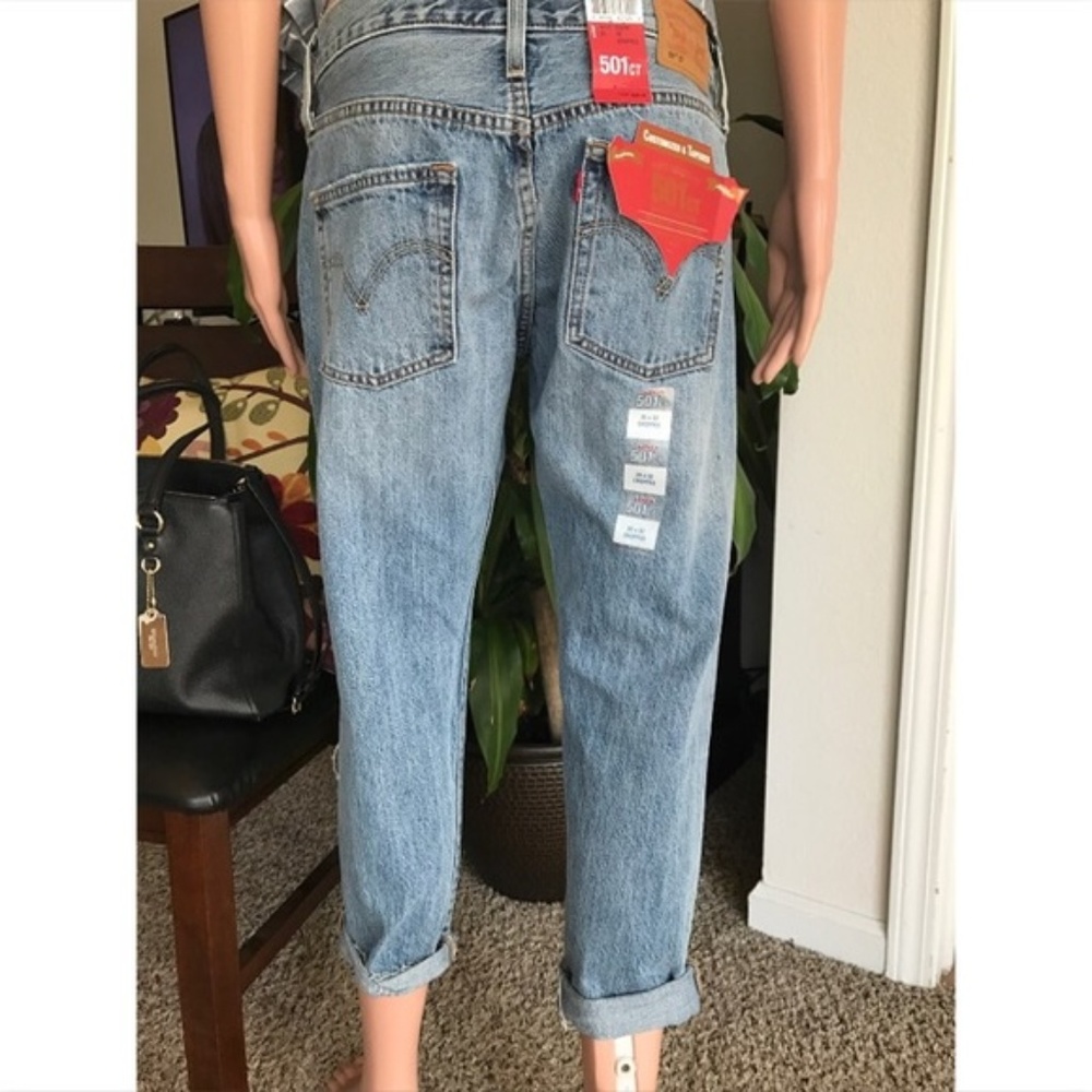 Levi's 501 Boyfriend Jeans  - Picture 7 of 8